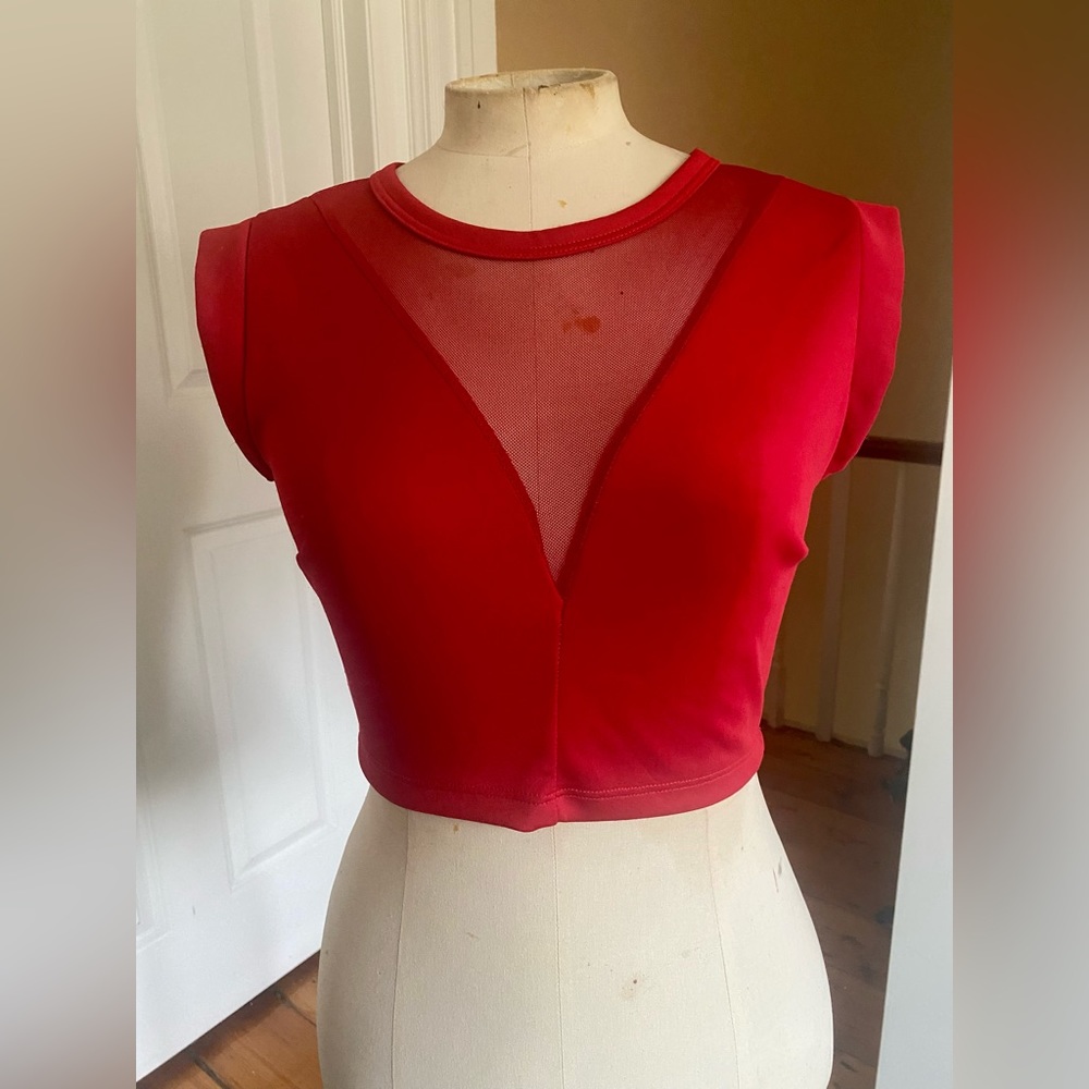 Women’s Red Cap-Sleeve Mesh Detailed Crop Top - S/M